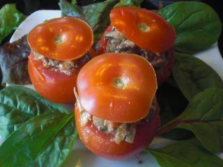 gefüllte tomaten mit fleischresten