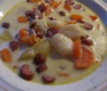 gnocchi gemüse suppe mit cabanossi