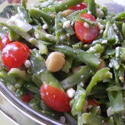 grüner bohnensalat mit blauschimmelkäse