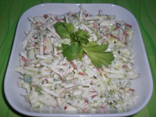 gurken radieschen salat mit saurer sahne