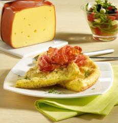 käse omelett mit schinken und kräutern