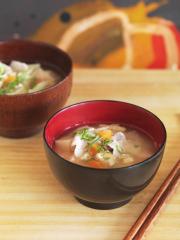 miso suppe mit schweinefleisch