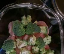 nudelauflauf mit hähnchenbrust und brokkoli