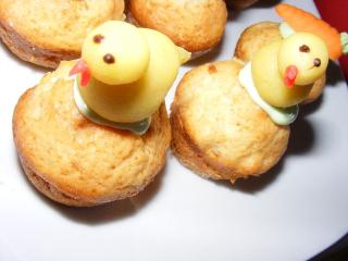 oster mini muffins mit marzipandeko