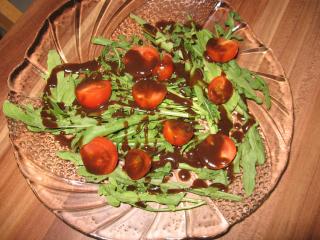 rucola salat mit balsamico dressing