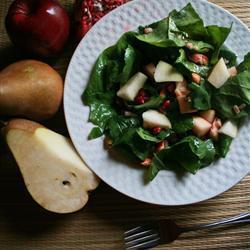 salat mit granatapfel und birne