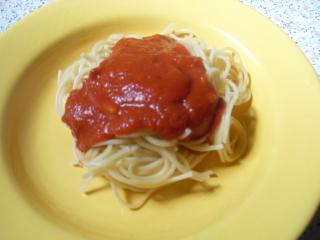 spaghetti mit tomatencremesoße