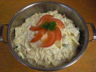 tagliatellesalat mit spargel birne und gorgonzoladressing
