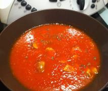 tomaten paprika suppe mit champions