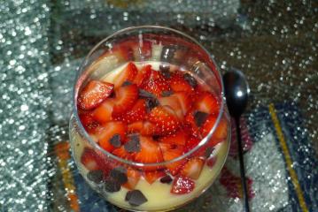 vanillequark mit erdbeeren